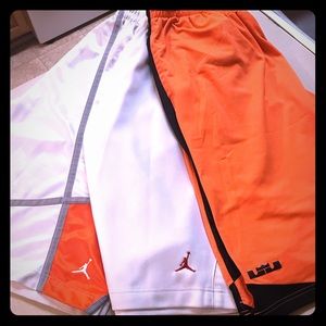 JORDAN & NIKE BASKETBALL SHORTS (XXL)